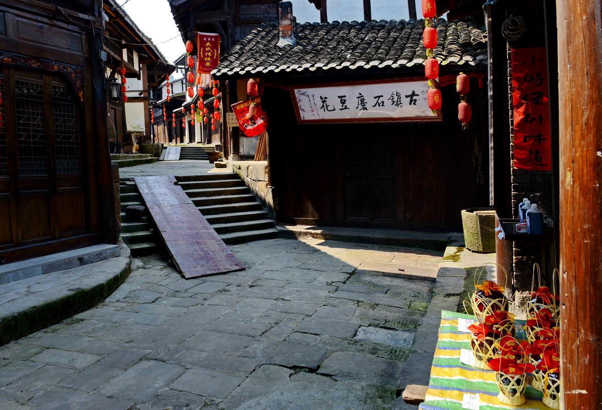 国家体育总局副局长张家胜调研天泰体育场、中联运动公园