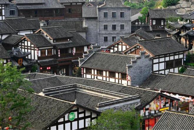小雨伞母公司手回科技冲击港交所 业绩波动问题犹存